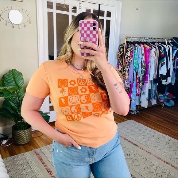 PacSun Orange Checker Symbol Grid Tee - Picture 7 of 9